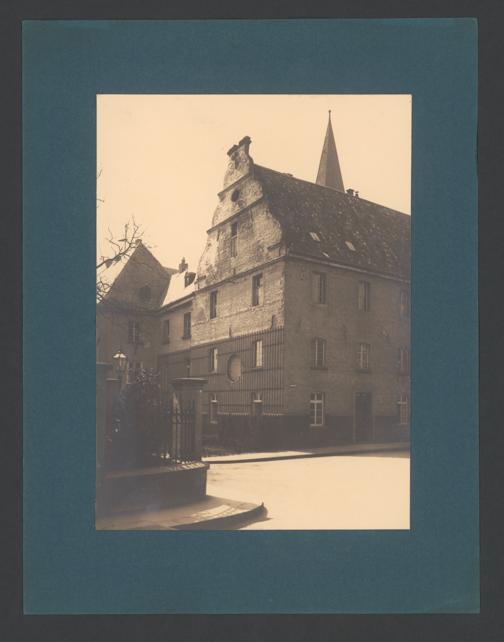 Zur Seitenansicht