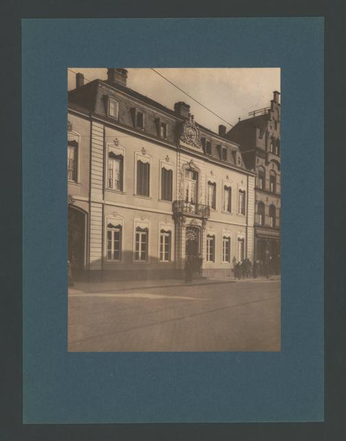 Zur Seitenansicht